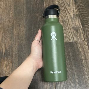 Green Hyrdo Flask 18oz